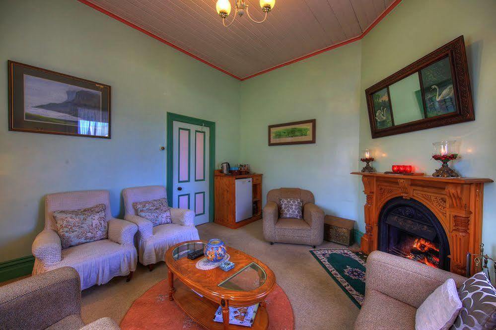 Hanlon House Stanley Esterno foto